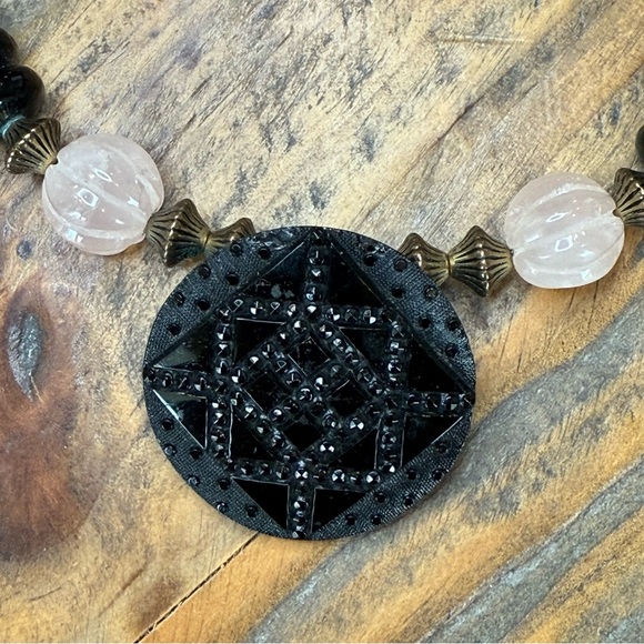 Art Deco Style Black Beaded Choker Rose Quartz Wedding Cake Beads Antique Button - Picture 9 of 11